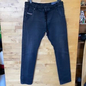 Men’s Diesel jogger jeans size 32